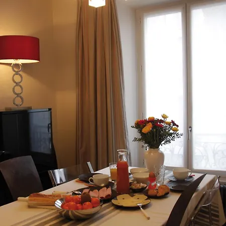 Bed & Breakfast La Maison De Léa