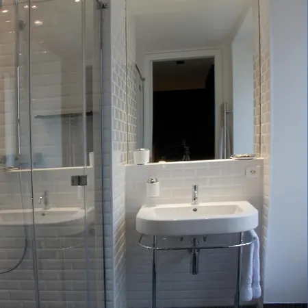 Bed & Breakfast La Maison De Léa Parigi