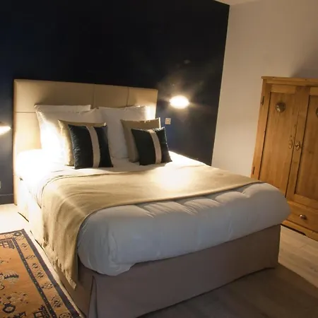 La Maison De Léa Bed & Breakfast